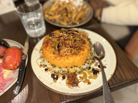 Yalda by null