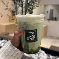 SET Coffee - Matcha Einspanner