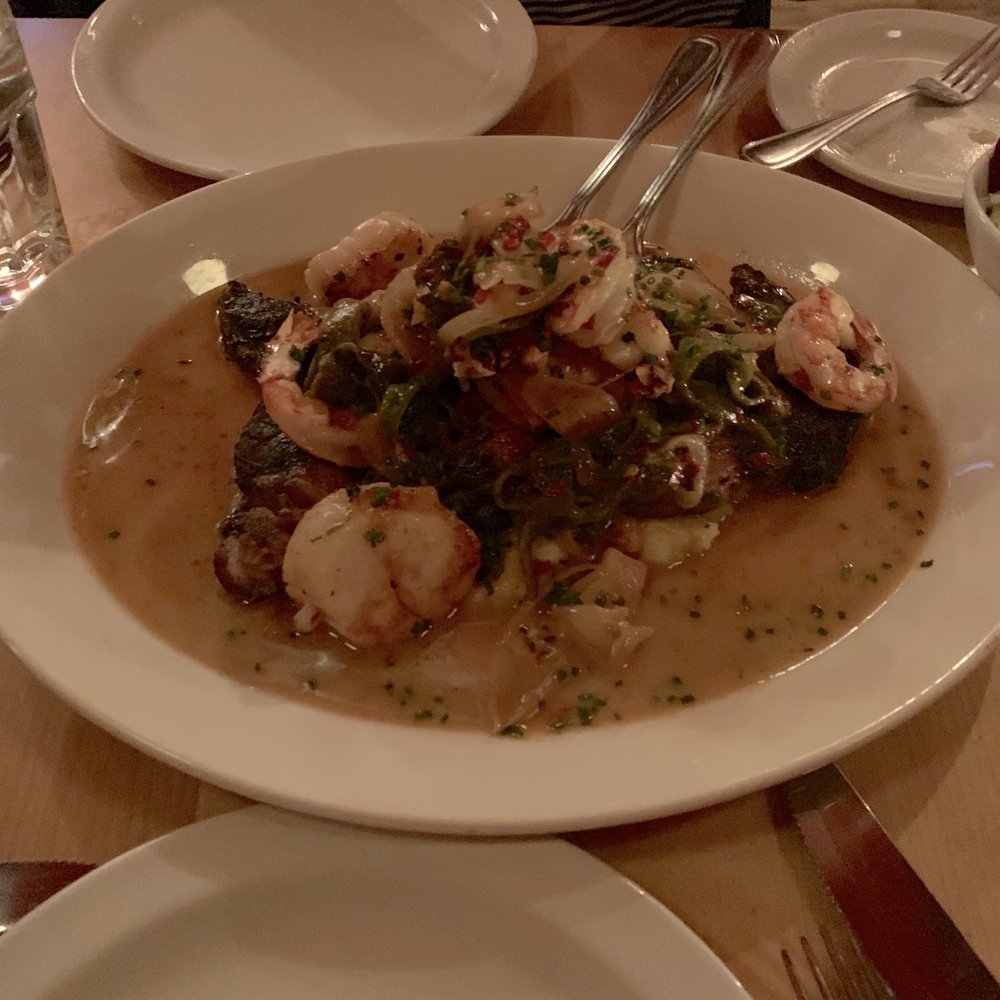 Gus - Surf and Turf - Seafood Near Me - Montreal, Quebec