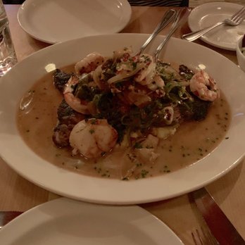 Gus - Surf and Turf - Seafood Near Me - Montreal, Quebec