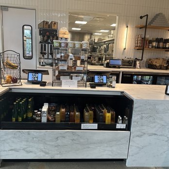 Tout Suite - Cafes Near Me - Houston, Texas