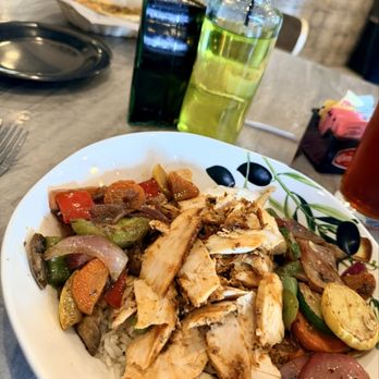Roman's Cafe - Chicken Bowl w/o Feta - Mediterranean Near Me - Baton Rouge, Louisiana Roman's Cafe - Chicken Bowl w/o Feta - Mediterranean Near Me - Baton Rouge, Louisiana