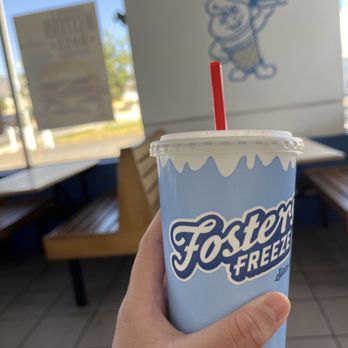 Fosters Freeze - Nice vibe and drinks - Ice Cream & Frozen Yogurt Near Me - San Fernando, California Fosters Freeze - Nice vibe and drinks - Ice Cream & Frozen Yogurt Near Me - San Fernando, California