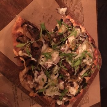 Old Fields Restaurant - A flatbread that my coworker got - New American Near Me - Port Jefferson, New York