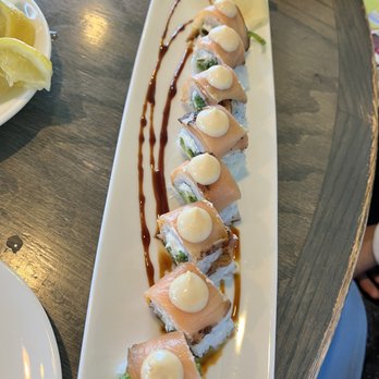 Surf Restaurant - Philadelphia roll - Seafood Near Me - Portsmouth, New Hampshire Surf Restaurant - Philadelphia roll - Seafood Near Me - Portsmouth, New Hampshire
