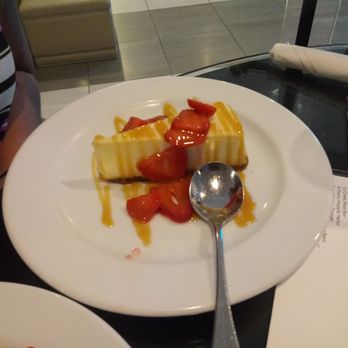 Marriott Tulsa Hotel Southern Hills - Strawberry cheesecake with caramel - Hotels Near Me - Tulsa, Oklahoma Marriott Tulsa Hotel Southern Hills - Strawberry cheesecake with caramel - Hotels Near Me - Tulsa, Oklahoma