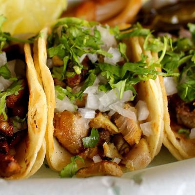 Frijoles & Frescas by null