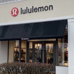 Lululemon - Storefront