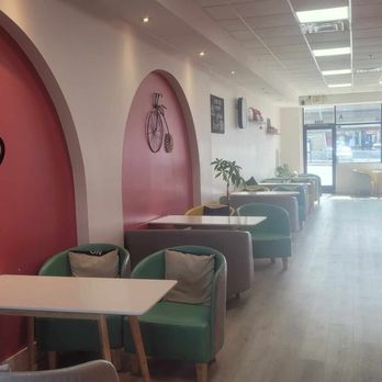 A Tea 7 - Cute inside - Bubble Tea Near Me - San Diego, California