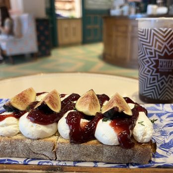 Felix Roasting - Fig and whipped ricotta toast - Coffee & Tea Near Me - New York, New York Felix Roasting - Fig and whipped ricotta toast - Coffee & Tea Near Me - New York, New York