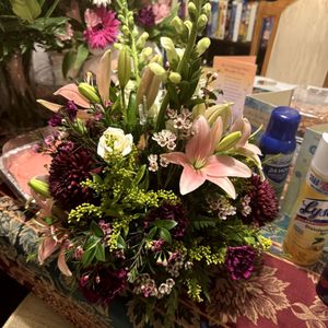 SVENDSEN FLORIST - Updated December 2025 - 20 Photos & 18 Reviews ...