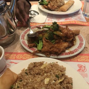 Fu's Palace - Chicken with broccoli with brown sauce lunch special. Fried rice, spring roll. - Chinese Near Me - Los Angeles, California Fu's Palace - Chicken with broccoli with brown sauce lunch special. Fried rice, spring roll. - Chinese Near Me - Los Angeles, California