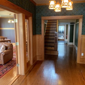 Cameron House Next Door - Hotels Near Me - Manteo, North Carolina