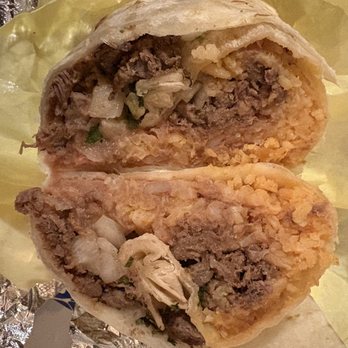 Los Reyes Del Taco Sabroso - Burrito Asada 1 Lb. or more - Juice Bars & Smoothies Near Me - Long Beach, California