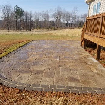 Torres Landscapes - 3 pieces pavers patio with border - Landscaping Near Me Torres Landscapes - 3 pieces pavers patio with border - Landscaping Near Me