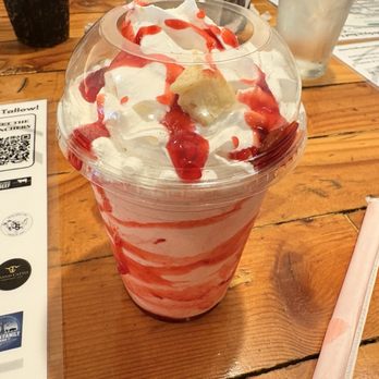 District Burger - Strawberry Cheesecake Shake - Burgers Near Me - Broken Arrow, Oklahoma