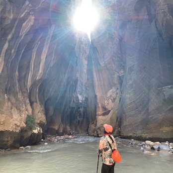 The Narrows - Part of the narrows when sun is above us - Parks Near Me - Springdale, Utah