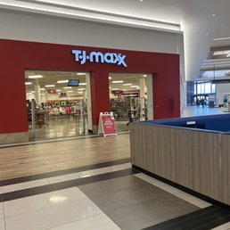 Exterior photo of TJ Maxx - Lynchburg, Virginia Exterior photo of TJ Maxx - Lynchburg, Virginia