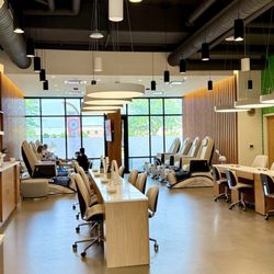Pure Nails - Nails salon