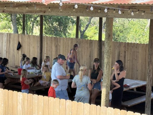 Charleston Taylor by null