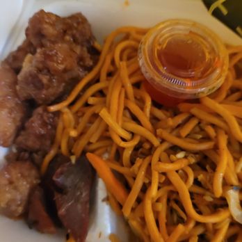 Orange Chicken Express - Orange chicken , bar b q pork and chow mein - Chinese Near Me - Temple City, California Orange Chicken Express - Orange chicken , bar b q pork and chow mein - Chinese Near Me - Temple City, California