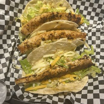 Black Hammock Restaurant - blackened mahi tacos - Seafood Near Me - Oviedo, Florida Black Hammock Restaurant - blackened mahi tacos - Seafood Near Me - Oviedo, Florida