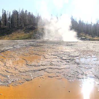 Upper Geyser Basin - Landmarks & Historical Buildings Near Me - Yellowstone National Park, Wyoming Upper Geyser Basin - Landmarks & Historical Buildings Near Me - Yellowstone National Park, Wyoming