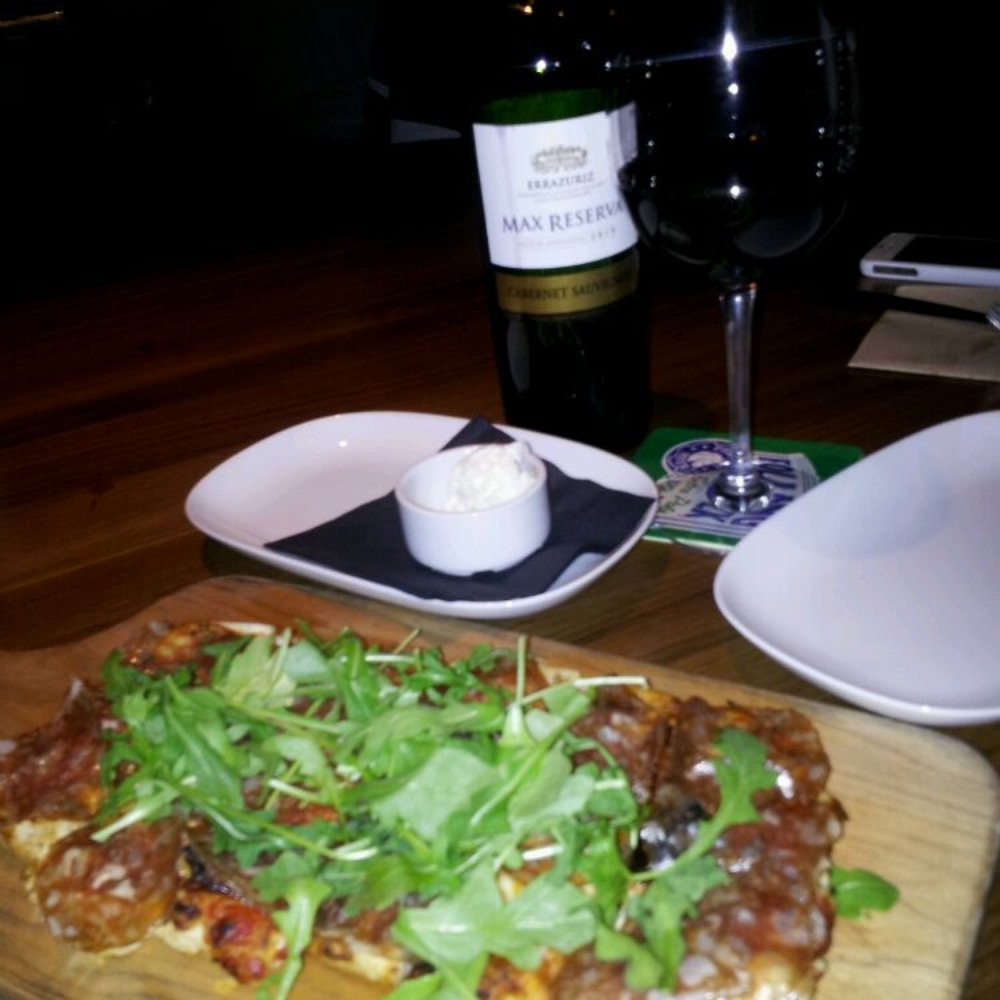 JOEY Mayfield - Italian flat bread with Errazuriz Cab Sav. - Canadian (New) Near Me - Edmonton, Alberta JOEY Mayfield - Italian flat bread with Errazuriz Cab Sav. - Canadian (New) Near Me - Edmonton, Alberta