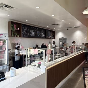 Sorry Not Sorry Creamery - Eastern - Ice Cream & Frozen Yogurt Near Me - Las Vegas, Nevada