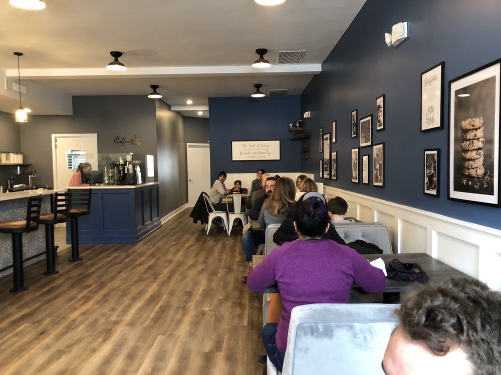 THE SUGAR BAR Updated August 2024 34 Photos & 12 Reviews 373