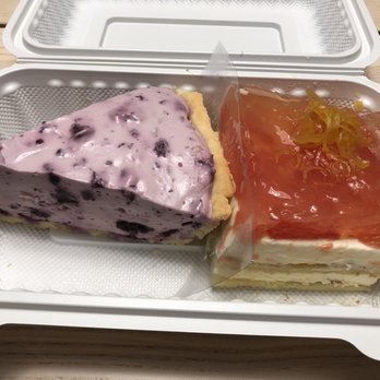 Cafe de l'Orangerie - Blueberry cheese tart Grapefruit cheese tart - Japanese Near Me - Vancouver, British Columbia Cafe de l'Orangerie - Blueberry cheese tart Grapefruit cheese tart - Japanese Near Me - Vancouver, British Columbia