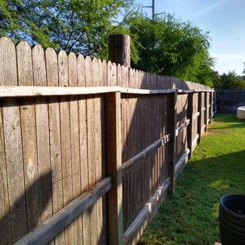 Hinkel & Son Construction - Before. An older fence that this owner wanted to turn into a more appealing fence. - Decks & Railing Near Me Hinkel & Son Construction - Before. An older fence that this owner wanted to turn into a more appealing fence. - Decks & Railing Near Me