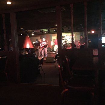 Dolphin Lounge - Saturday night band playing! (Live music every night!) - Dive Bars Near Me - Gahanna, Ohio