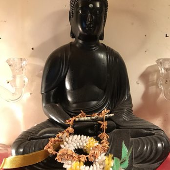 Lemon Grass Thai Kitchen - Thai goddess statue at Lemongrass Thai Kitchen, off Kennedy, across from Renzos Grill, South Tampa - Thai Near Me - Tampa, Florida Lemon Grass Thai Kitchen - Thai goddess statue at Lemongrass Thai Kitchen, off Kennedy, across from Renzos Grill, South Tampa - Thai Near Me - Tampa, Florida
