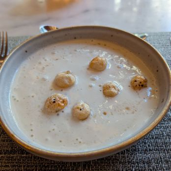 Umi By Vikram Garg - Seafood Near Me - Honolulu, Hawaii