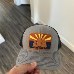 Rooster Bus - Neat local apparel.