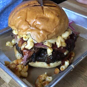 Bubba’s Bones & Brews - Gastropubs Near Me - Cathedral City, California