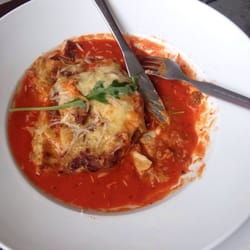 Lasagne med tomatsås