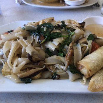 Red Curry Vegan Kitchen - Vegan Near Me - Flagstaff, Arizona