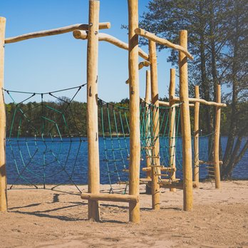 Strandbad Grünau - Spielen und klettern im Sand - Beaches Near Me - Berlin, BE