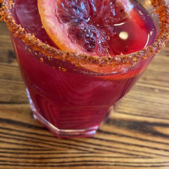 La Luna - Blood Orange Hibiscus Margarita - Mexican Near Me - Chicago, Illinois