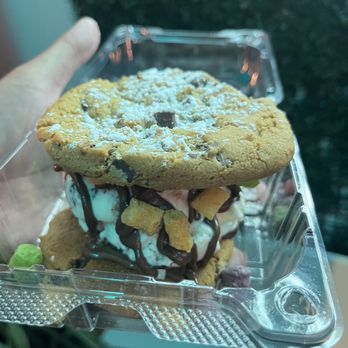 Cravings Ice Cream - Ice Cream & Frozen Yogurt Near Me - Bellflower, California Cravings Ice Cream - Ice Cream & Frozen Yogurt Near Me - Bellflower, California