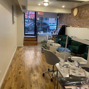 Art My Nail - Nail Salons Near Me - Brooklyn, New York