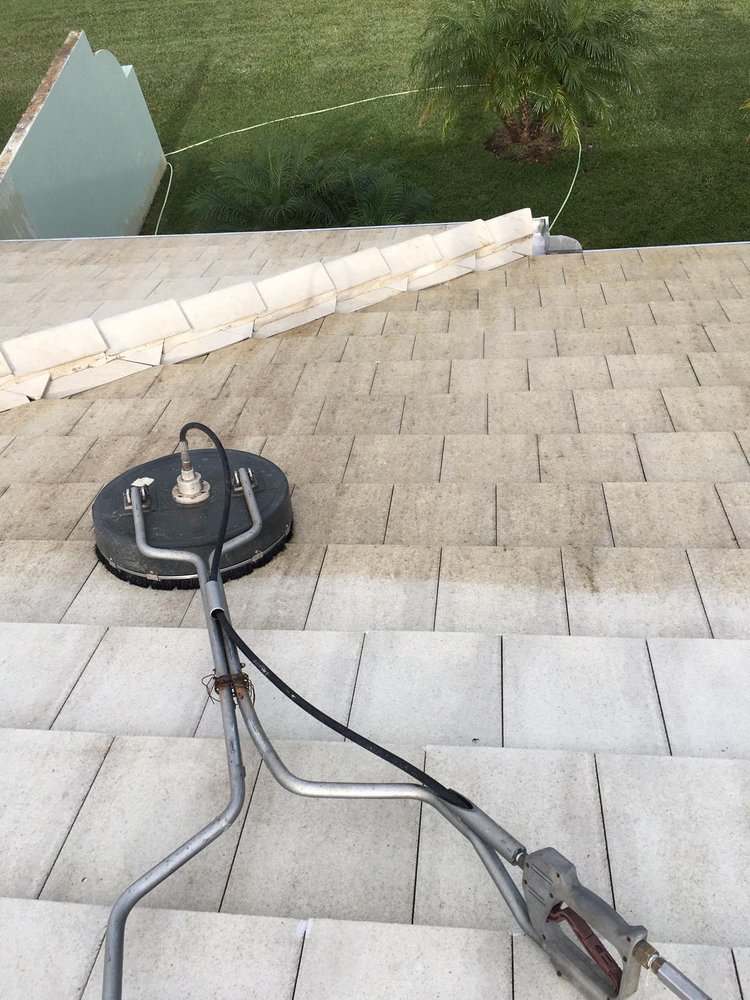 Slide of Treasure Coast Roof Cleaning Specialist