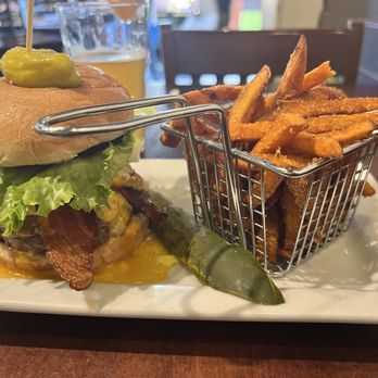 Hops Burger Bar - North Carolinian Burger with sweet potato fries - Burgers Near Me - Greensboro, North Carolina Hops Burger Bar - North Carolinian Burger with sweet potato fries - Burgers Near Me - Greensboro, North Carolina
