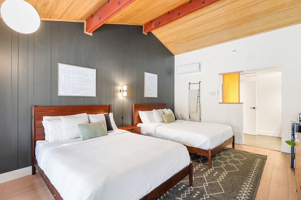 Cave Springs Resort by null