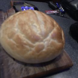 Warm Bread and butter served to your dinner table! Warm Bread and butter served to your dinner table!