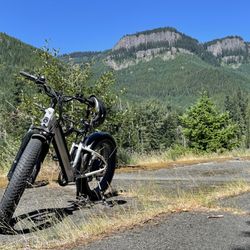 Enumclaw Ski and Mountain Sports - A bike