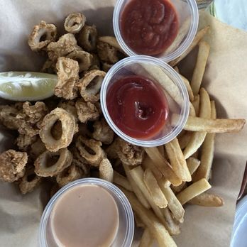 Mai Tai’s - Calamari with fries - Cocktail Bars Near Me - Honolulu, Hawaii