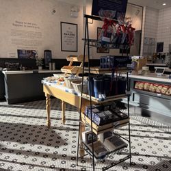 Paris Baguette